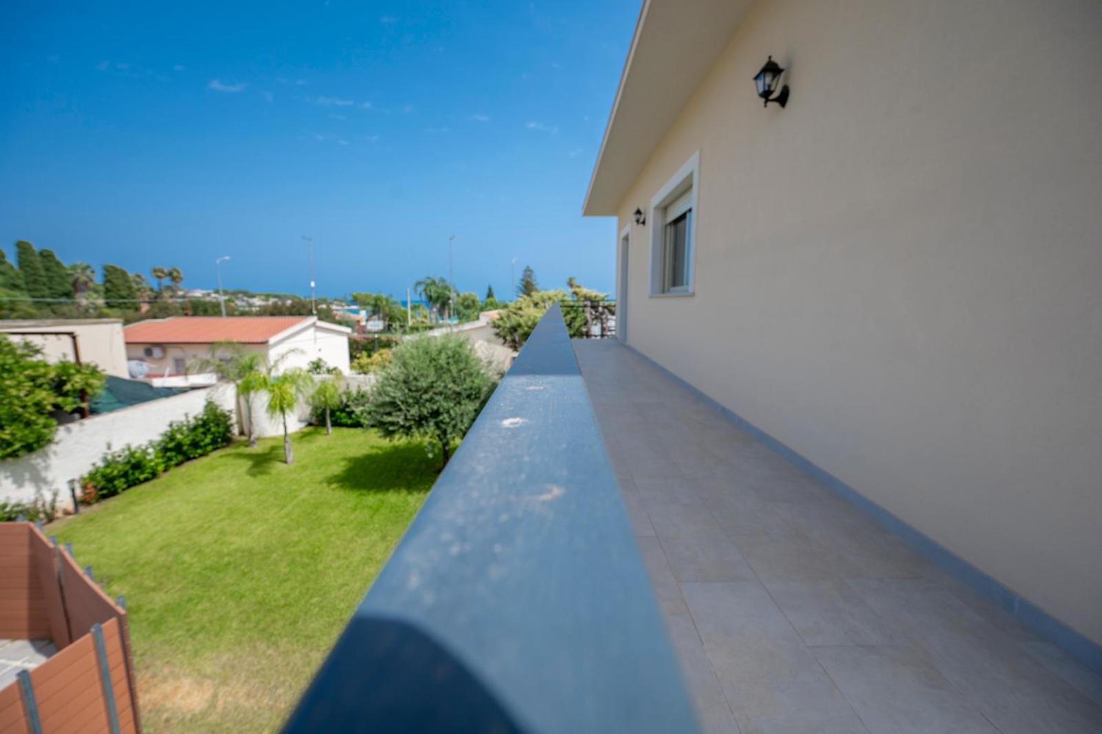 Villa Nisa Apartment Sea View Fontane Bianche Luaran gambar